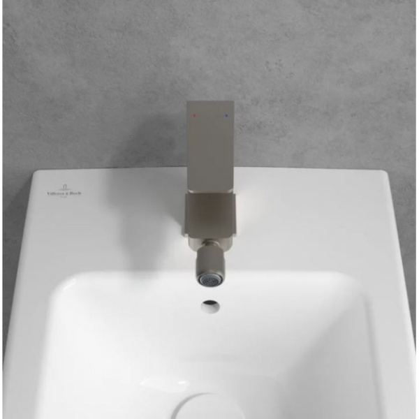 Смеситель Villeroy & Boch Architectura Square TVB12500100064 для биде, никель сатинированный TVB12500100064